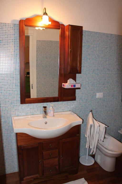 Nel Sole Appartamenti Bolonia Habitación foto