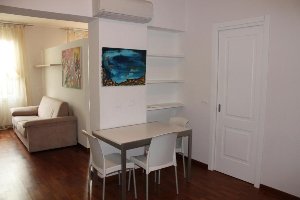 Nel Sole Appartamenti Bolonia Habitación foto